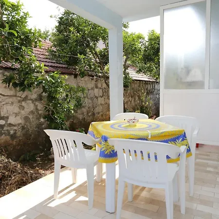 With A Parking Space Orebic, Peljesac - 10100 Διαμέρισμα *